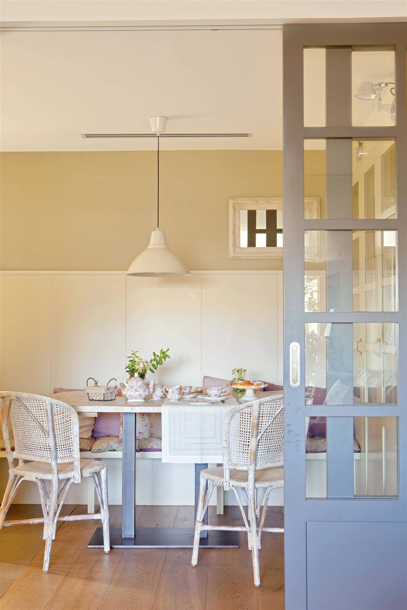 Puertas de cocina pintadas con chalk paint gris 00388140
