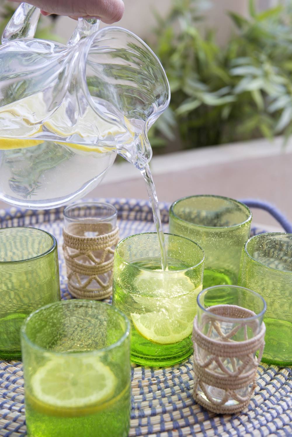 Beneficios del agua con limón en ayunas: ¿verdad o mito?