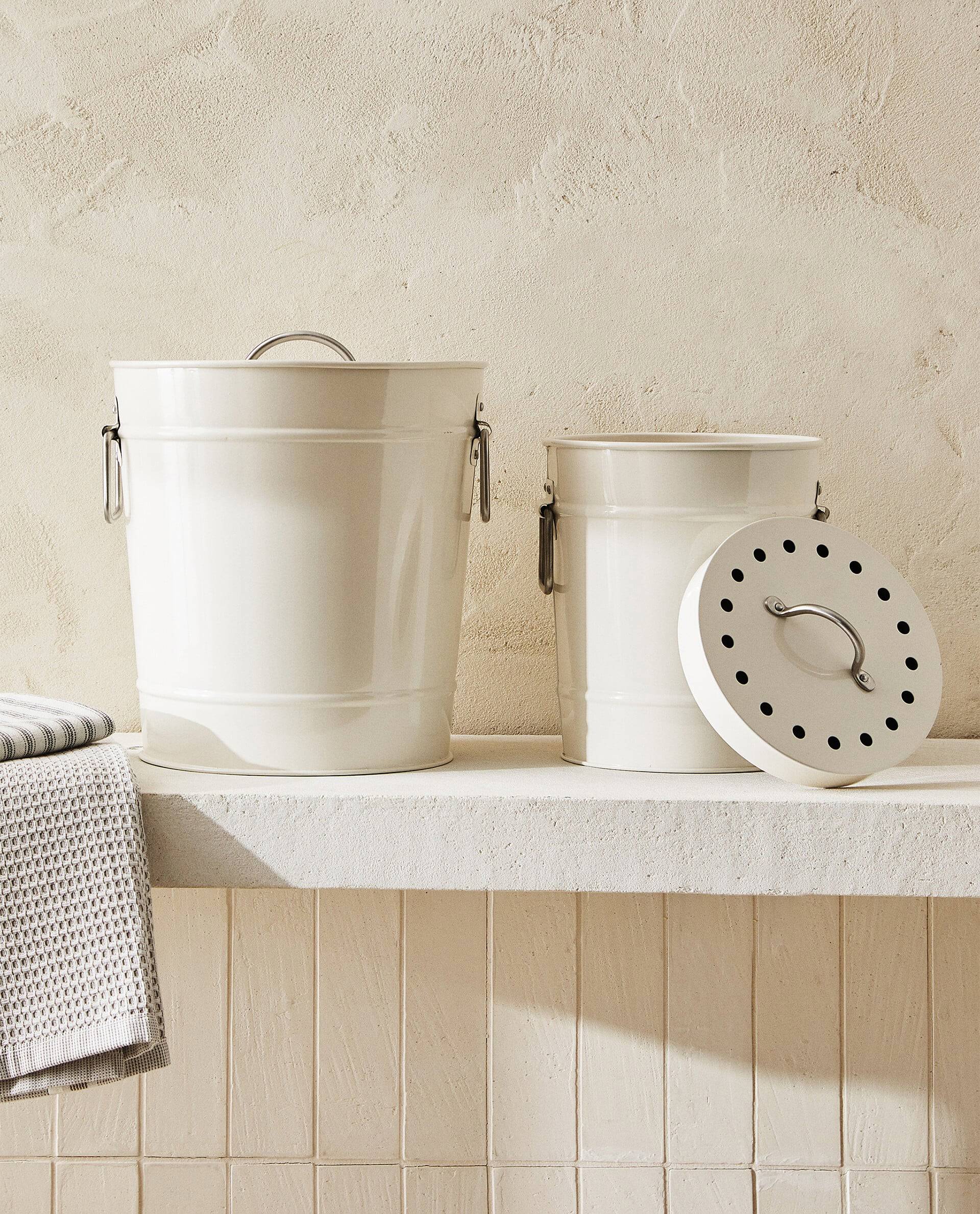 Cubo de compostaje de Zara Home.