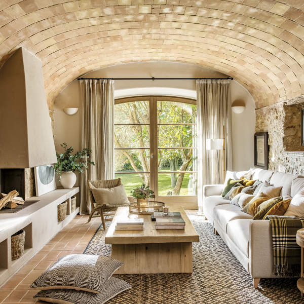 Esta masía de GIRONA estaba en ruinas y ahora es la casa más acogedora y con más encanto del mundo