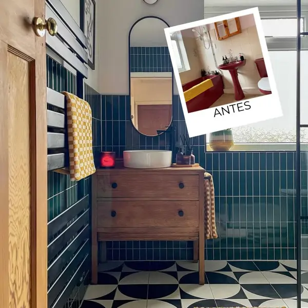 ANTES y DESPUÉS: de un baño pequeño muy anticuado a un baño moderno de estética retro que ha ganado en amplitud y estilo