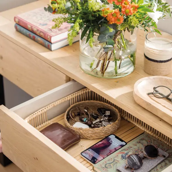 Marie Kondo, experta en orden de 40 años: "Parece mentira que dejemos las moneda tiradas por casa, se les trata con menos respeto que a los billetes"